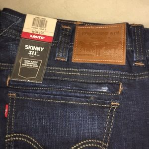 Levi’s 511 Skinny Jeans